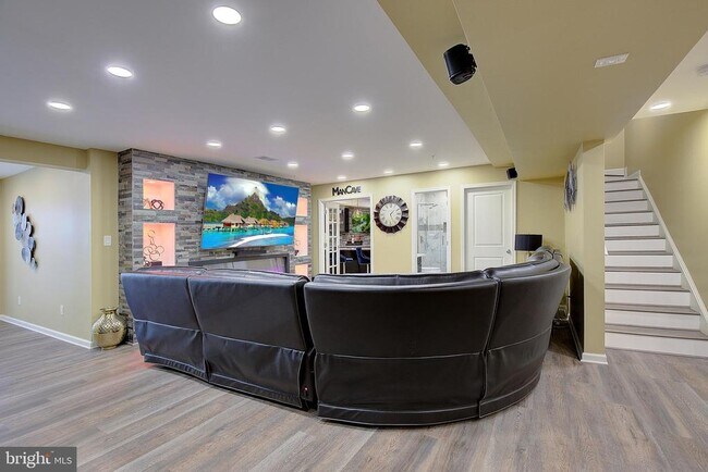 Building Photo - 11263 Penzance Ln