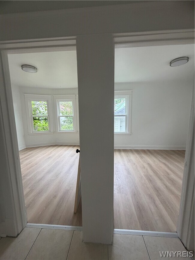 Building Photo - 73 Hedwig Ave