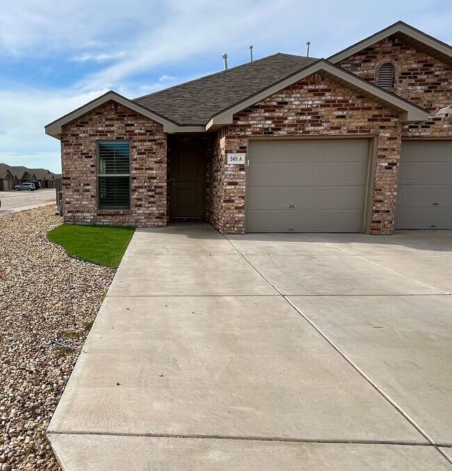 Building Photo - Bell Farms - 2401
