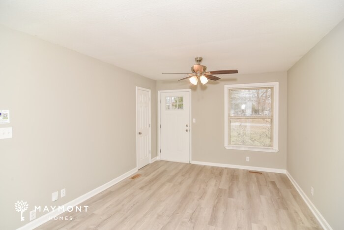 Building Photo - 2829 Thrush Dr