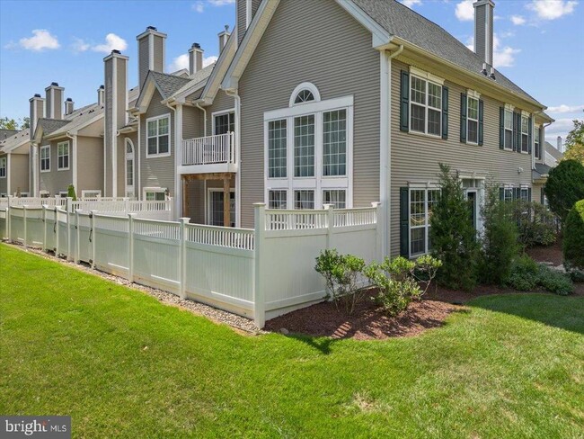 Building Photo - 614 Bollen Ct