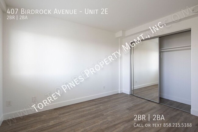 Building Photo - 2 Bedroom with W/D in Unit in a Beautiful ...