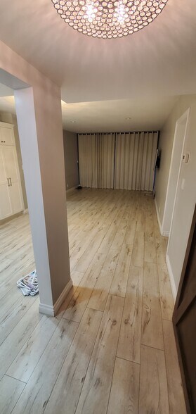 Building Photo - 1300 Midvale Ave