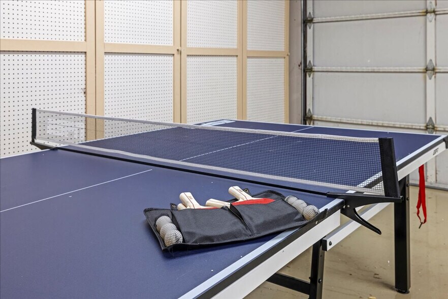 Building Photo - 7838 W Holt Ct