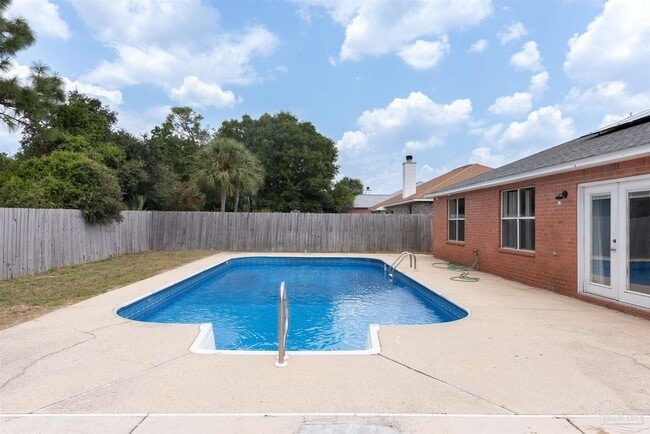 Building Photo - 1065 Freeboard Blvd