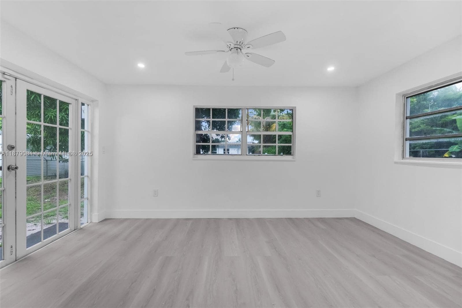 Building Photo - 2101 NW 189th Ter