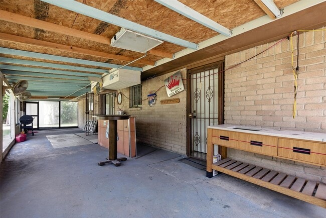 Building Photo - 4103 Sandydale Ln