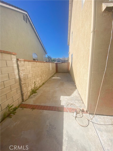 Building Photo - 14913 Little Bend Rd