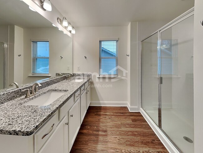 Building Photo - 1190 Ashlyn Ct