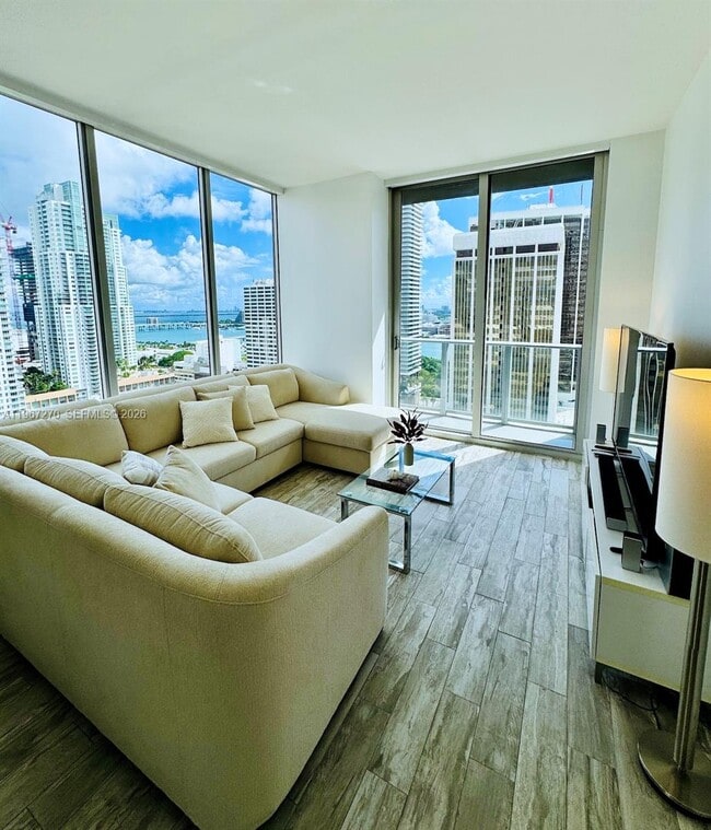 Building Photo - 151 SE 1st St