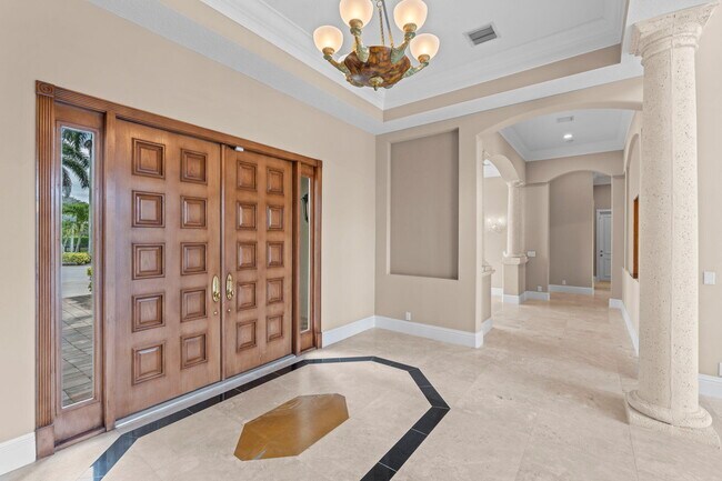 Building Photo - 3250 Palm Beach Point Blvd