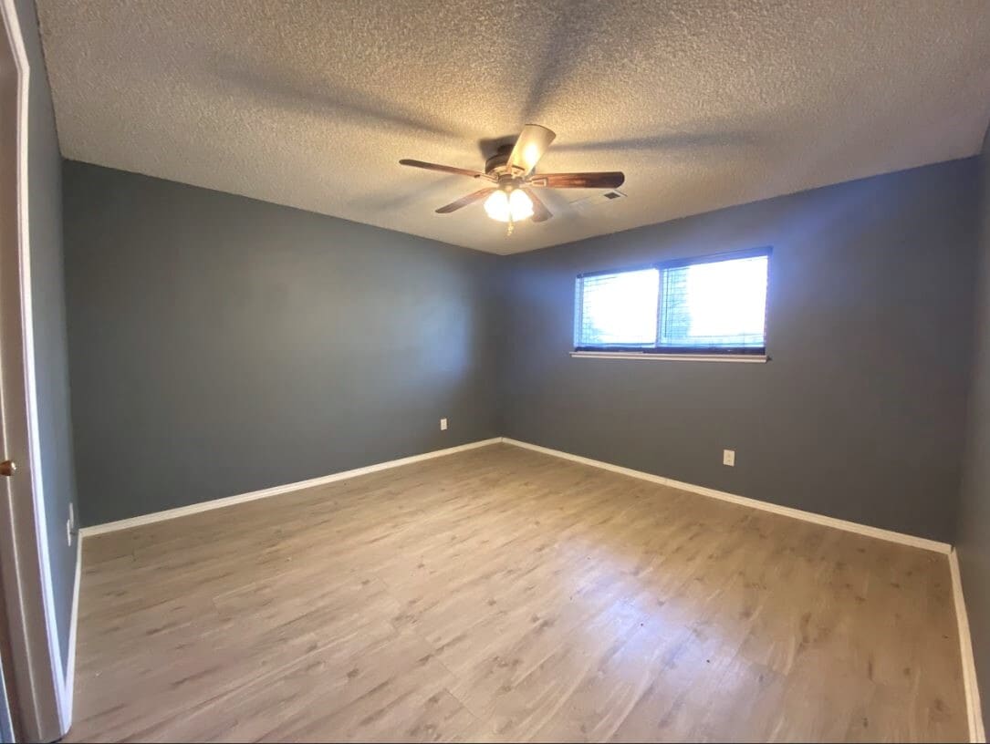 Building Photo - 2911 Winners Cir