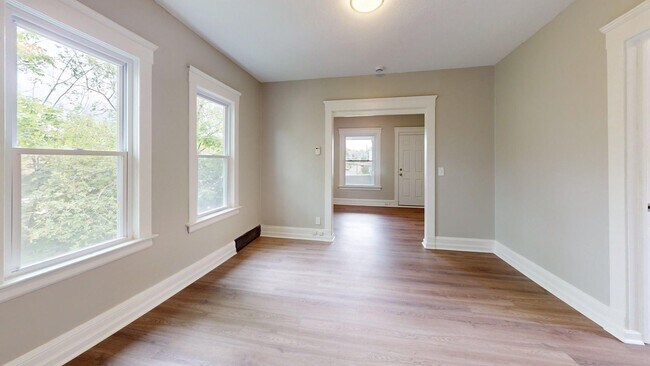 Building Photo - 4202 Ardmore Ave