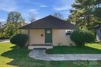 Building Photo - 1320 Anderson St