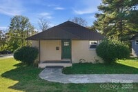 Building Photo - 1320 Anderson St