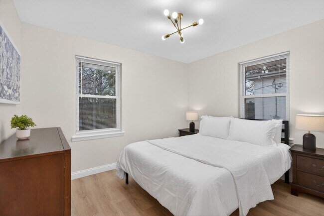 Building Photo - 3831 Brown Rd