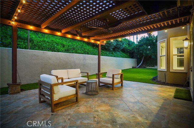 Building Photo - 24868 Paseo Primario