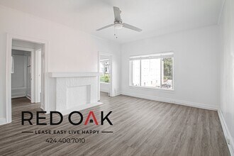 Building Photo - 687 Shatto Pl