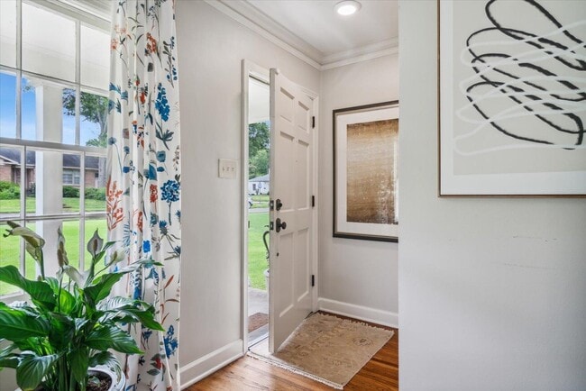 Building Photo - 181 Wallace Rd