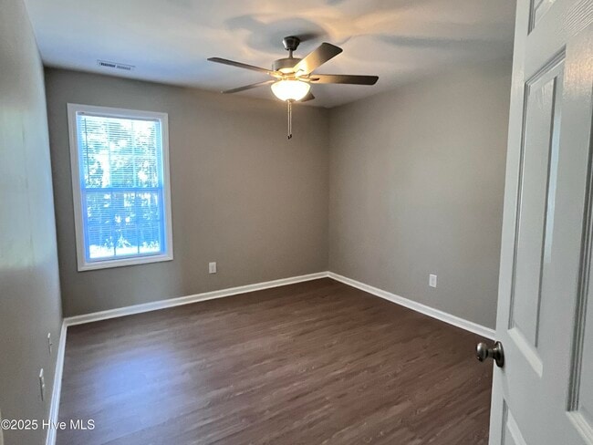 Building Photo - 1230 Masters Ln