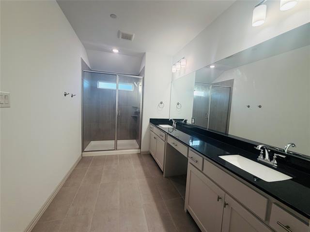 Building Photo - 11261 Lost Maples Trl