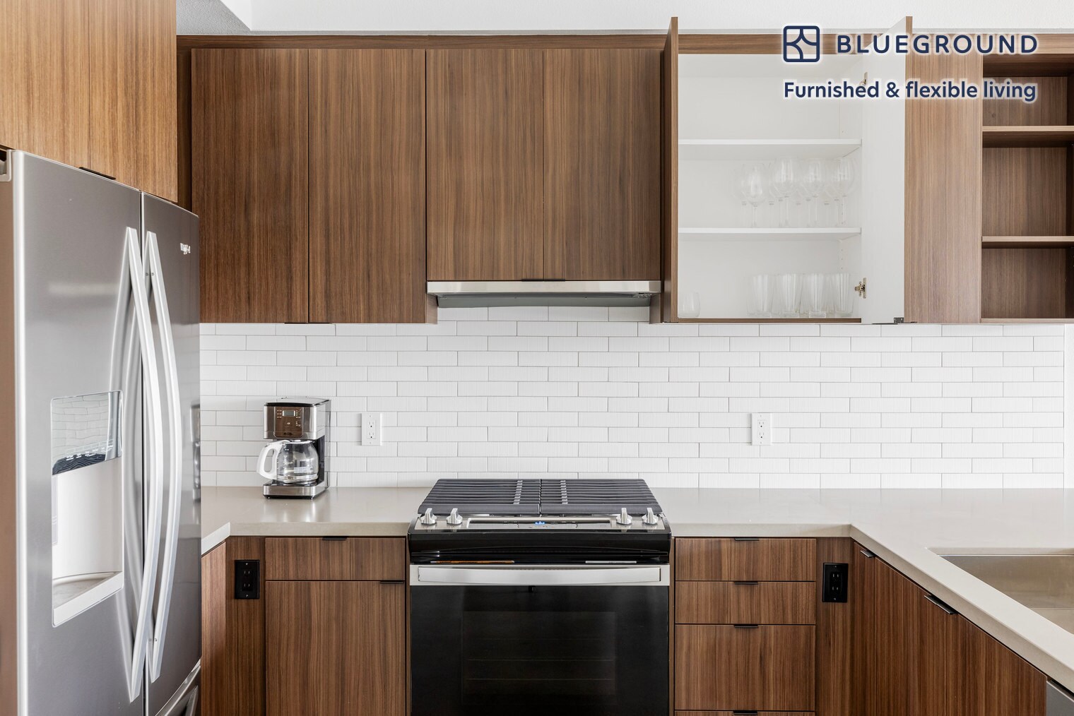 Building Photo - 101 River Pk Dr