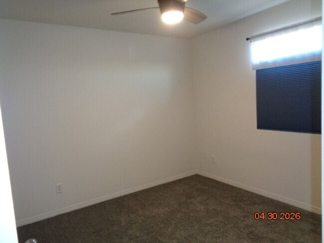 Building Photo - Spacious 4 Bedroom with RV Access in Rosamond