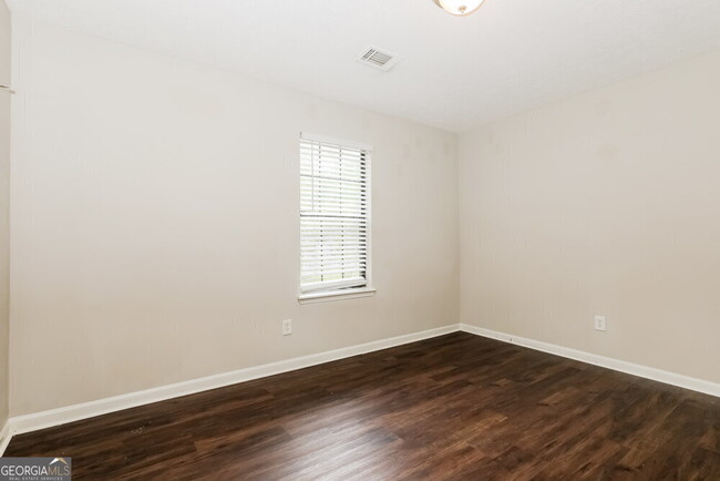 Building Photo - 10319 Briarbay Loop