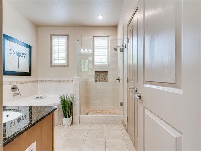 Building Photo - 1207 Beaconsfield Lane