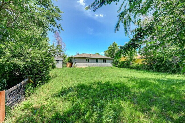 Building Photo - Welcome Home!