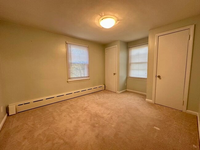 Building Photo - 31 Whitmun Rd