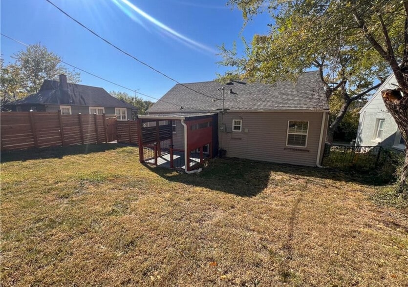 Patio CoveredBackyard - 6439 Chestnut Ave