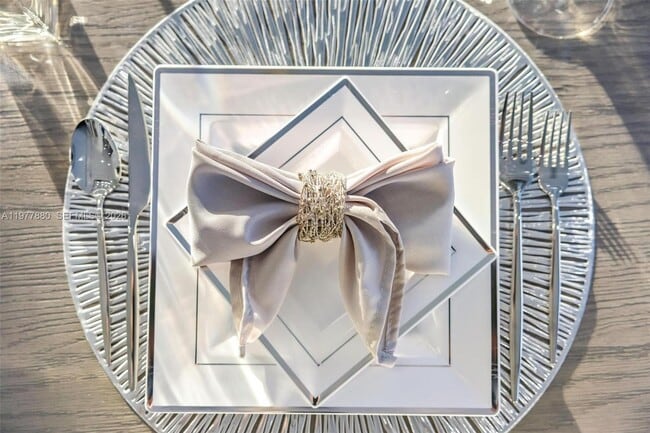 Building Photo - 3367 NE 168th St