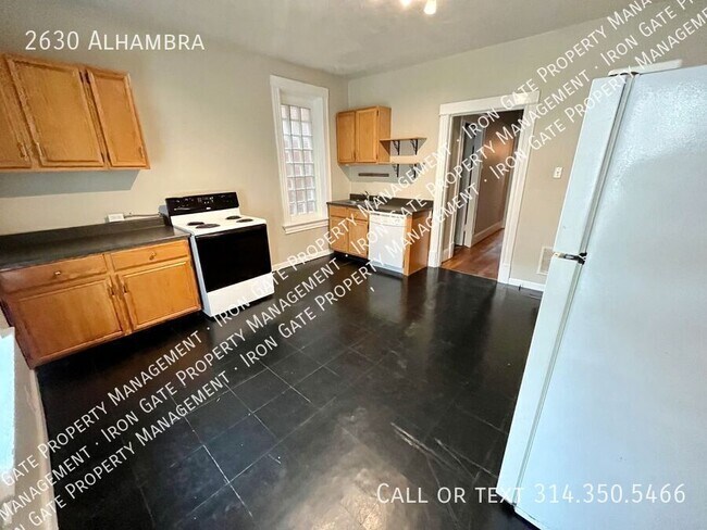 Building Photo - 2630 Alhambra-