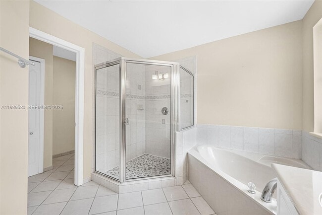 Building Photo - 2784 SW 129th Terrace