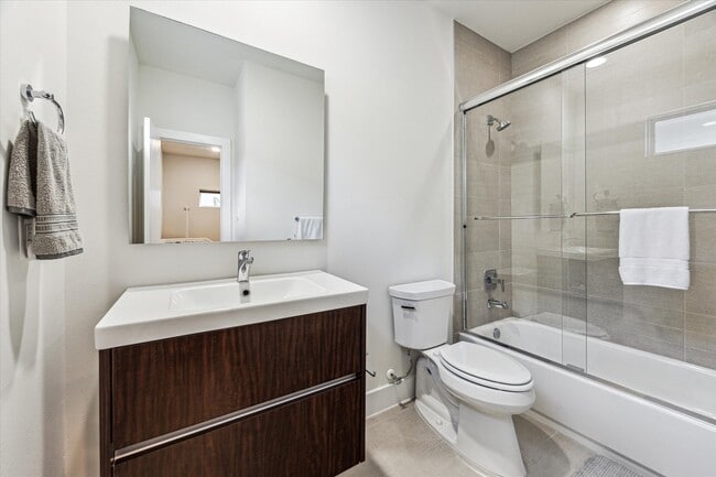 Building Photo - 2204 Cortijo Pl