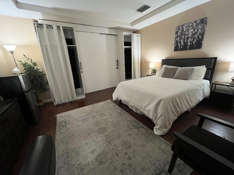 Building Photo - 8408 Arrowroot Cir