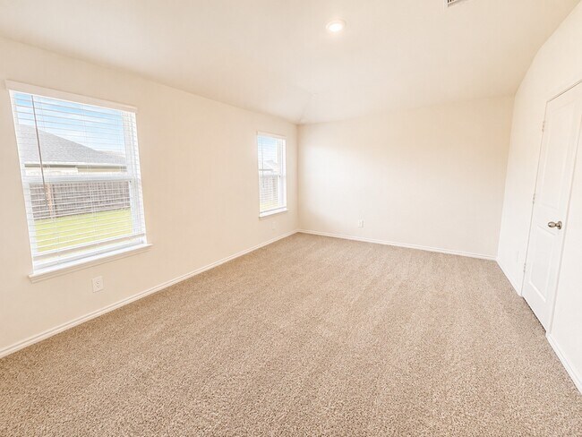 Building Photo - 4211 Westbrook Pk Ln