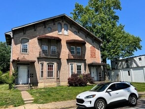 Building Photo - 410 N. Third Ave. - Unit B