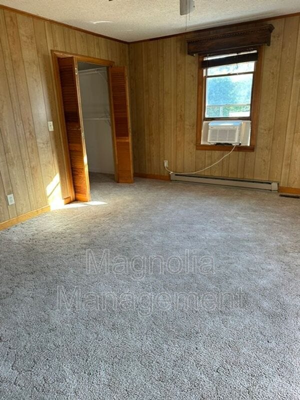 Building Photo - 329 Southall St