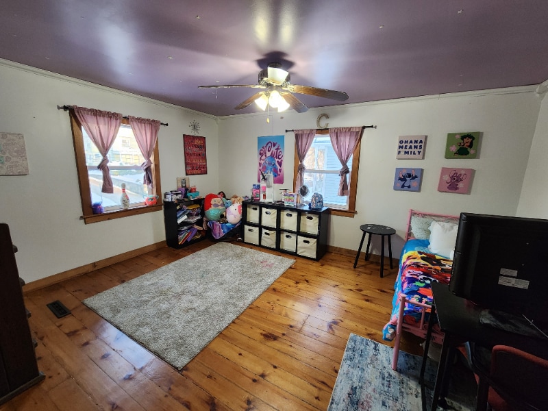 Building Photo - 410 S Parker Dr