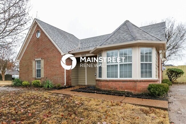 Building Photo - 3 Bedroom Pet-Friendly Home in Memphis, TN with Main Street Renewal
