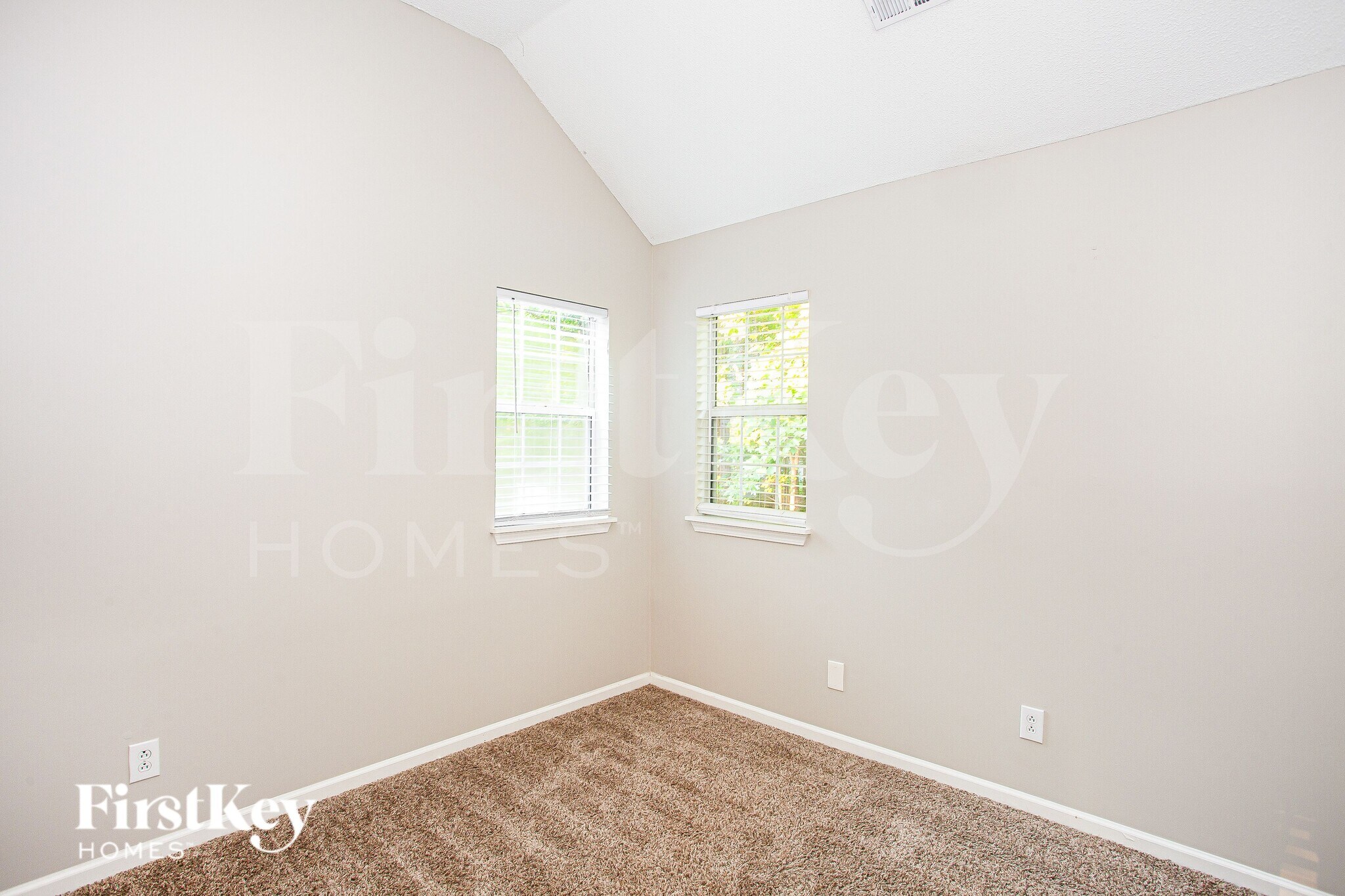 Building Photo - 7031 Reedy Creek Rd