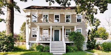 Building Photo - 120 Verplanck Ave