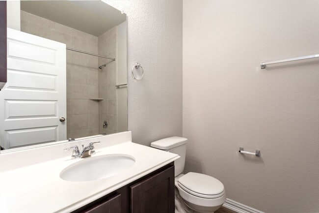 Building Photo - Luxury Duplex Near Randolph and Ft. Sam