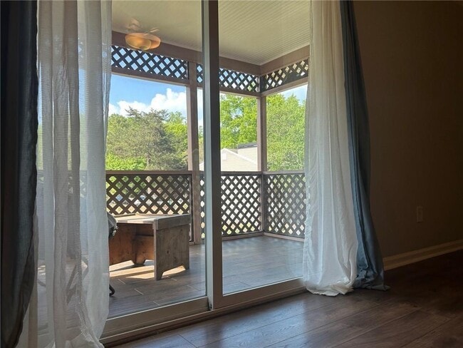 Building Photo - 336 Quail Run