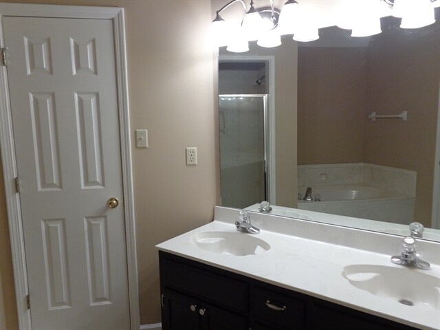 Building Photo - 6556 Brickmont Rd