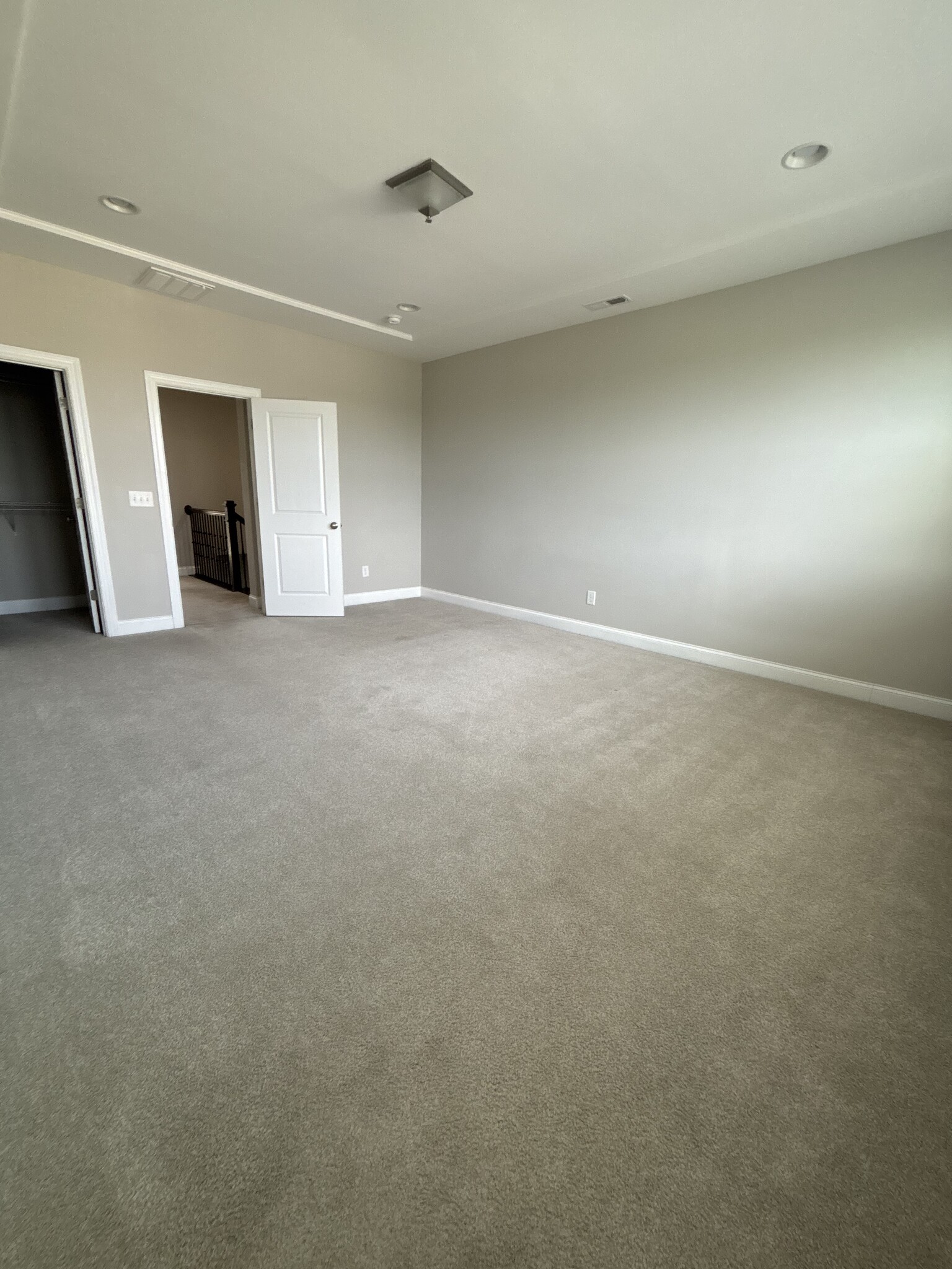 Master Bedroom - 2631 Statesville Ave