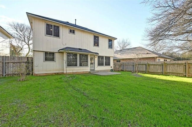 Building Photo - 9504 Sanford Dr