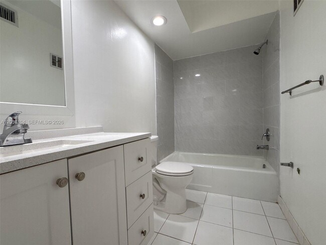 Building Photo - 1071 Windward Dr
